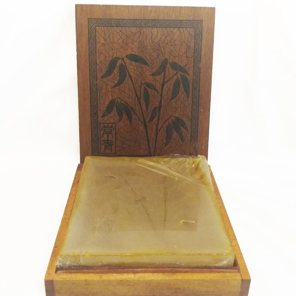 Olive Green Scented Large, Square Candle With Wooden Case/Box - Picture 2 of 15